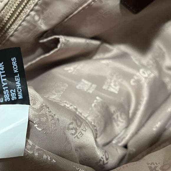 Authentic Michael Kors Animal Print Canvas Tote EUC! - Picture 12 of 12